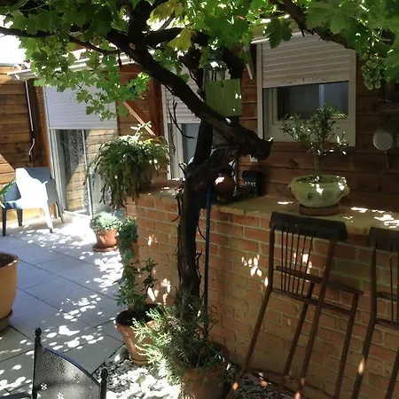Le Clos Des Chartreuses