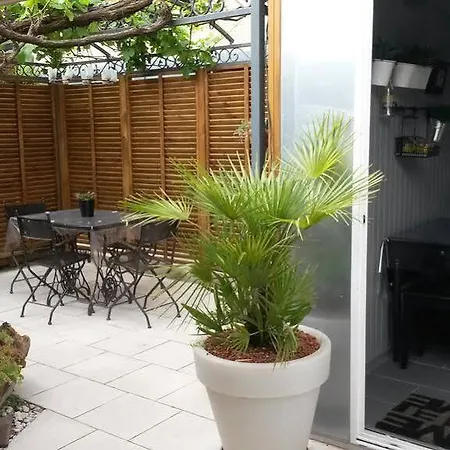 Le Clos Des Chartreuses Apartment